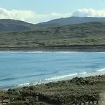 Tatil Evi Pollan At Houses, Pollan Bay