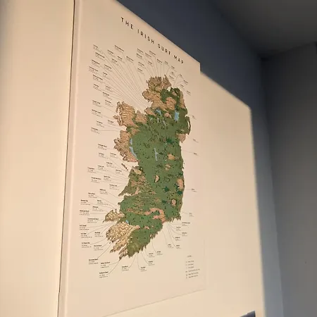 Pollan At Houses, Pollan Bay Дом отдыха *