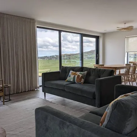 Дом отдыха Pollan At Houses, Pollan Bay *