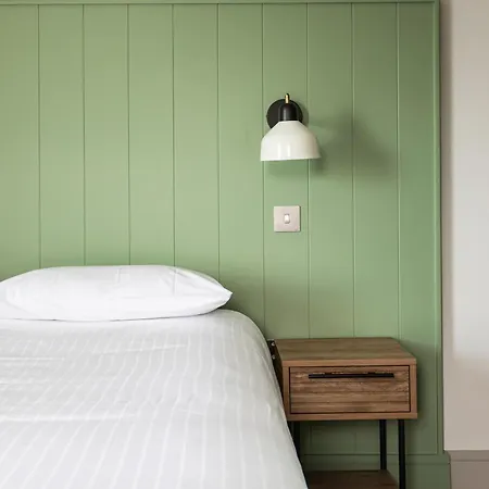 Pollan At Houses, Pollan Bay Дом отдыха *