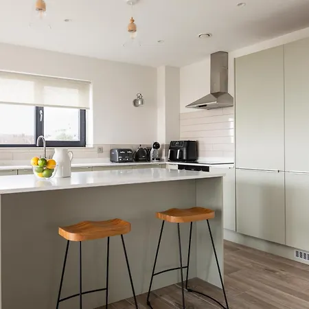 Pollan At Houses, Pollan Bay * Ballyliffin