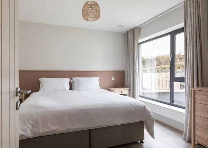 Pollan At Houses, Pollan Bay * Ballyliffin