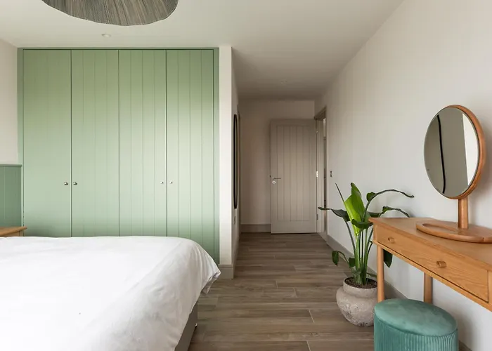 Pollan At Houses, Pollan Bay Tatil Evi *