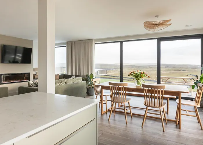 Pollan At Houses, Pollan Bay *